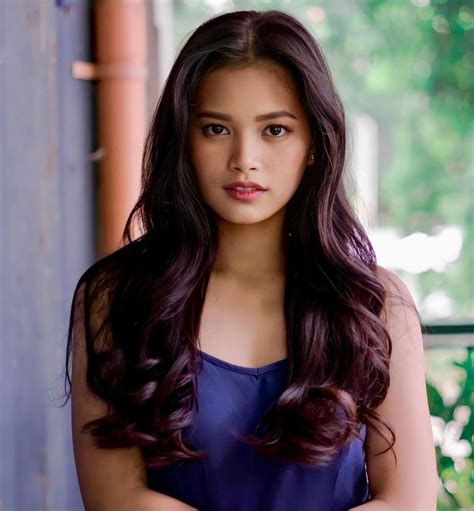 'filipina.