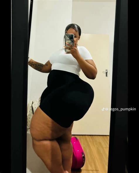 @curvy.